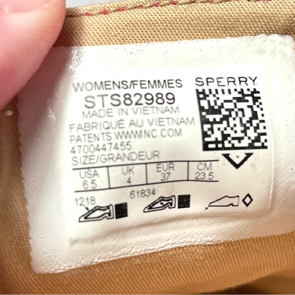 Sperry Seaport Canvas Slip On Loafers Shoes Women’s size 6.5 in Coral - Picture 2 of 11